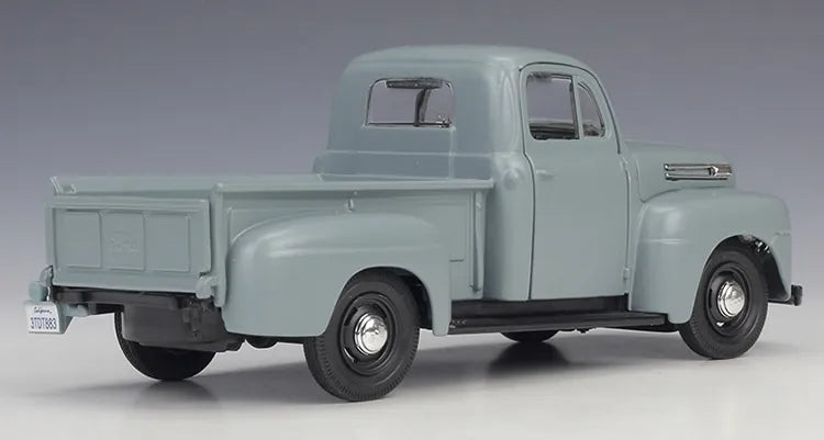 1:32 Ford 1948 F-1 Pick-up 