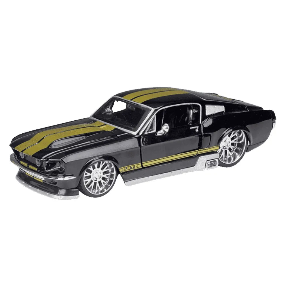 1:24 Ford 1967 Mustang GT