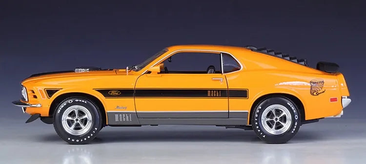 1:18 Ford 1970 Mustang Mach 1