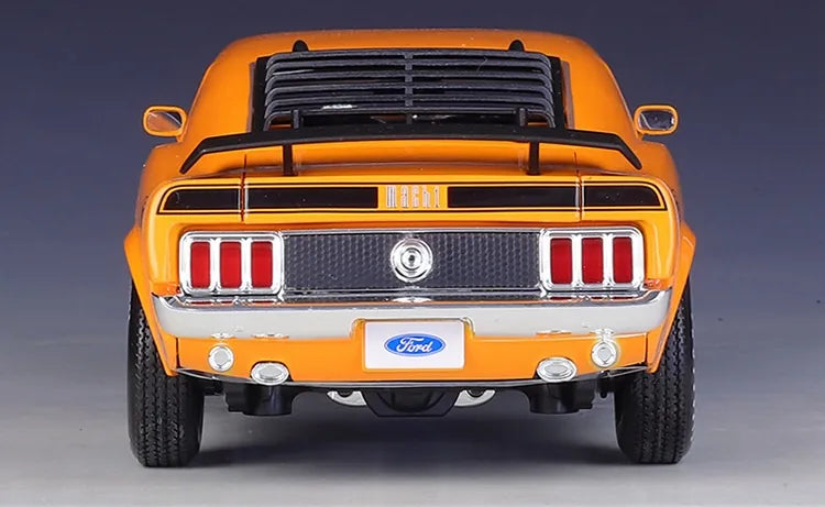 1:18 Ford 1970 Mustang Mach 1