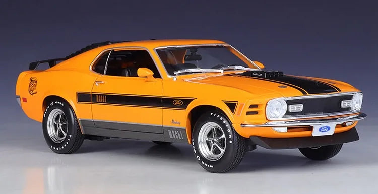 1:18 Ford 1970 Mustang Mach 1 Die Cast Model Car