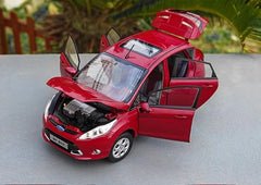 1:18 Ford 2008 Fiesta Die Cast Model Car