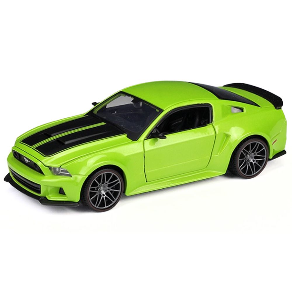 1:24 Ford 2014 Mustang Street Racer Green Die Cast Model Car