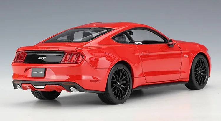 1:24 Ford 2015 Mustang GT