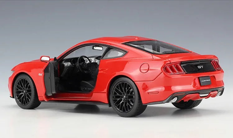 1:24 Ford 2015 Mustang GT