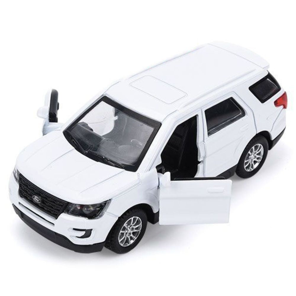 1:36 Ford 2016 Explorer White Die Cast Model Car