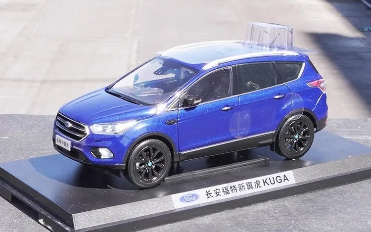 1:18 Ford 2017 Kuga ST-Line Die Cast Model Car