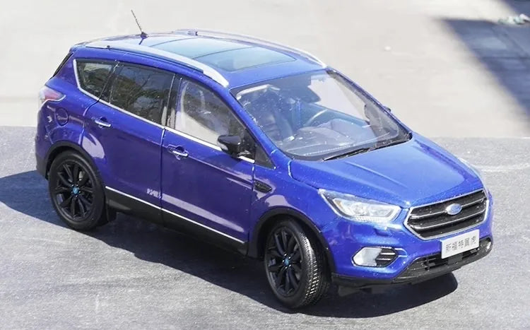 1:18 Ford 2017 Kuga ST-Line