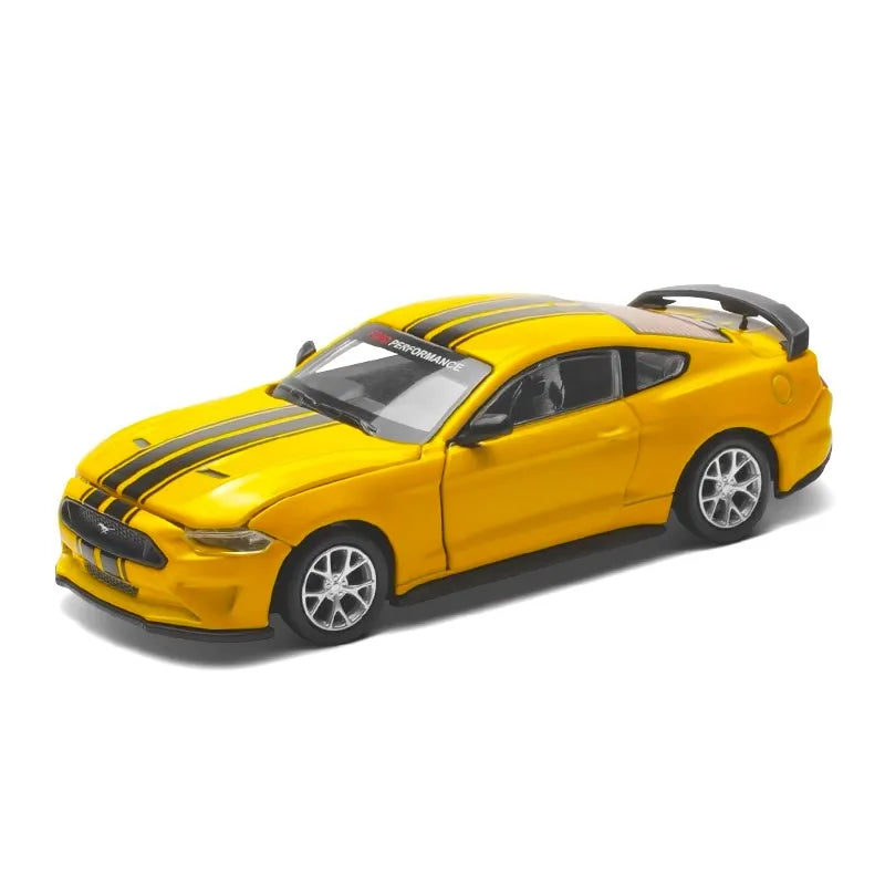 1:43 Assembly Line Ford 2018 Mustang GT Yellow Die Cast Model Car