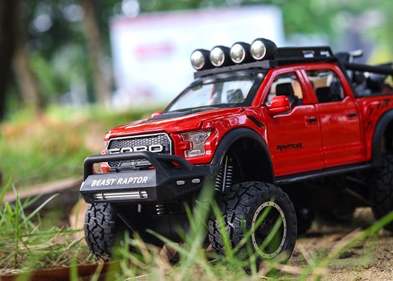 1:24 Ford 2020 F-150 Raptor 6x6 Off-Road Die Cast Model Car