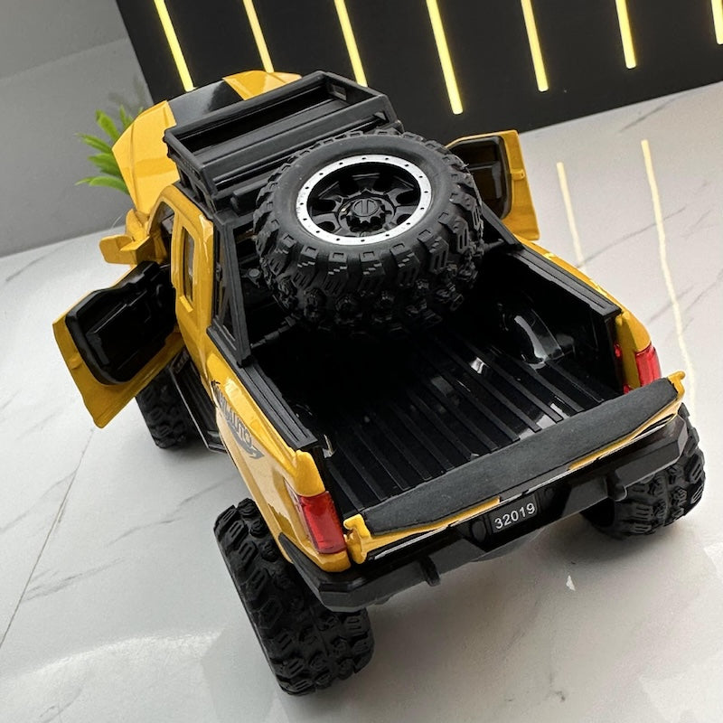 1:32 Ford 2020 F-150 Raptor Off-Road Die Cast Model Car