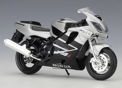 1:18 HONDA 2002 CBR600F4i