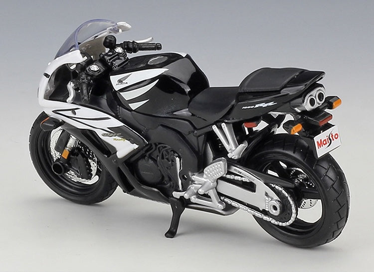 1:18 HONDA 2006 CBR1000 RR Motorcycle Model