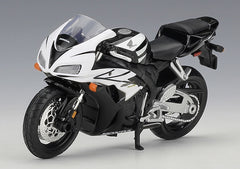 1:18 HONDA 2006 CBR1000 RR Motorcycle Model