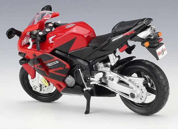 1:18 HONDA 2006 CBR600RR