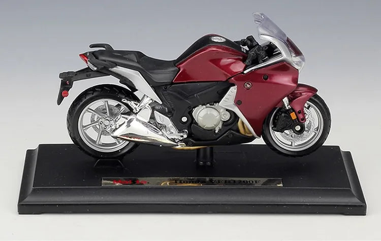 1:18 HONDA 2012 VFR 1200F 