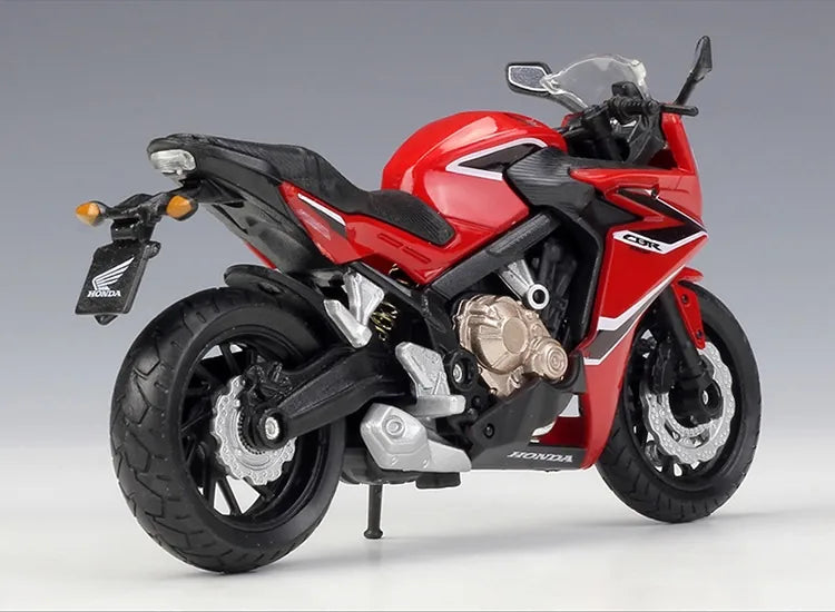 1:18 HONDA 2015 CBR650F