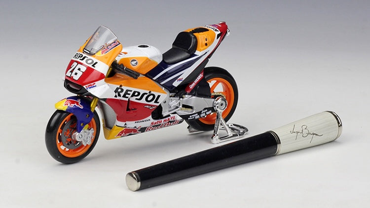 1:18 HONDA 2018 RC213V Repsol Motorcycle Model