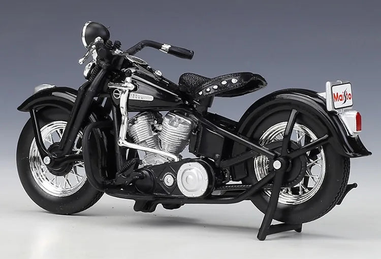 1:18 Harley-Davidson 1948 FL Panhead