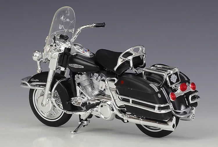 1:18 Harley-Davidson 1966 FLH Electra Glide