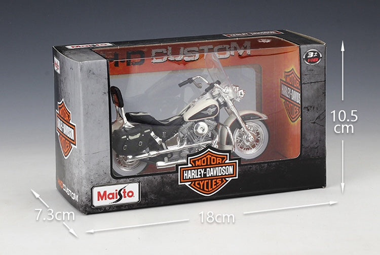 1:18 Harley-Davidson 1993 FLSTN Heritage Softail Motorcycle Model