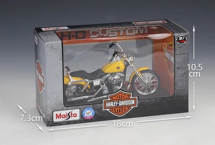 1:18 Harley-Davidson 2001 FXDWG Dyna Wide Glide