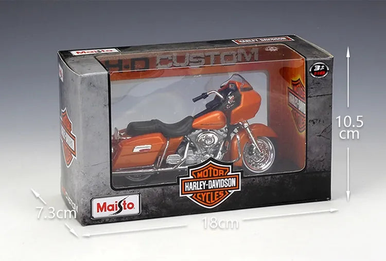 1:18 Harley-Davidson 2002 FLTR Road Glide Motorcycle Model