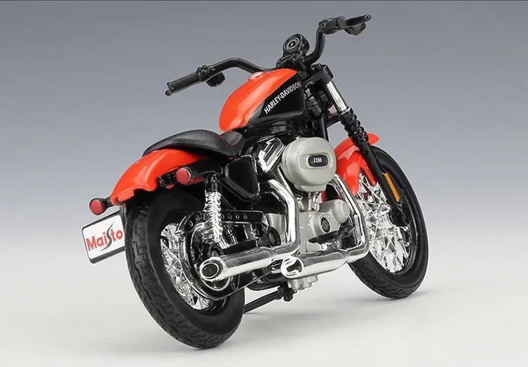 1:18 Harley-Davidson 2007 XL 1200N Nightster