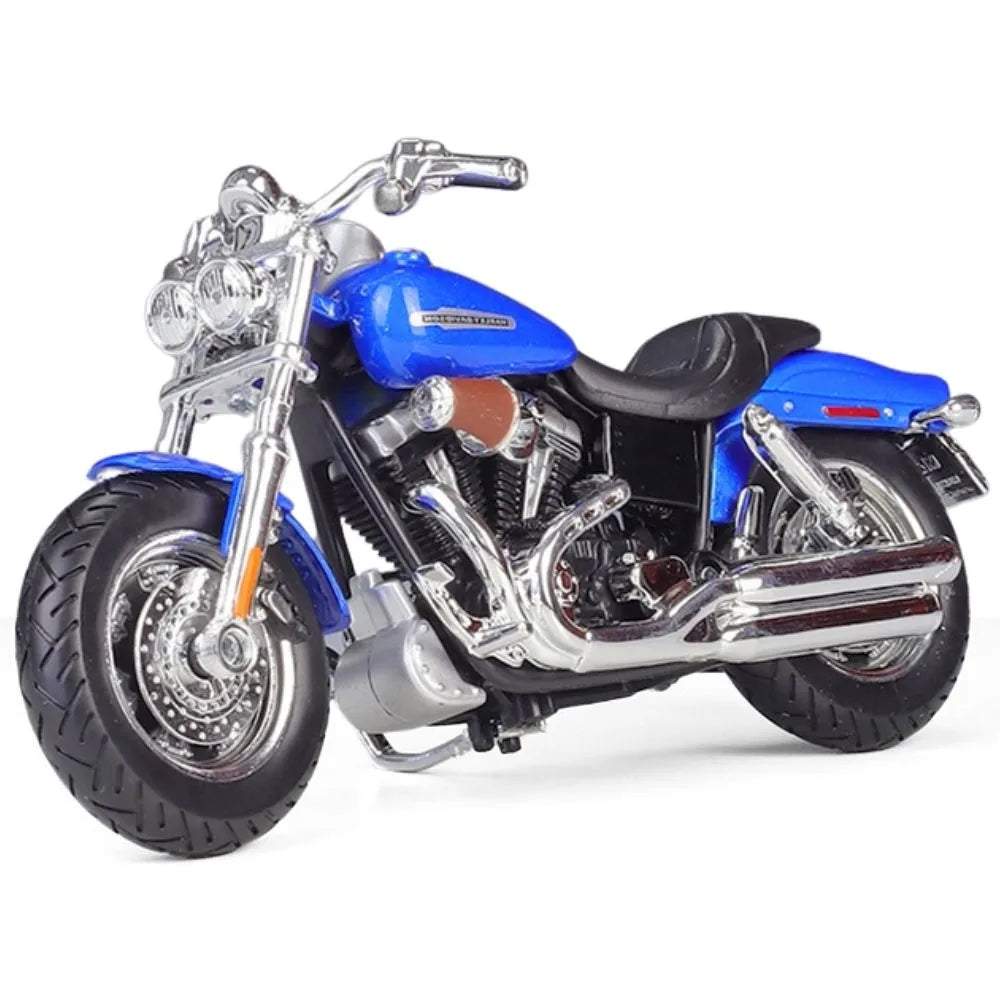 1:18 Harley-Davidson 2009 FXDFSE CVO Fat Bob