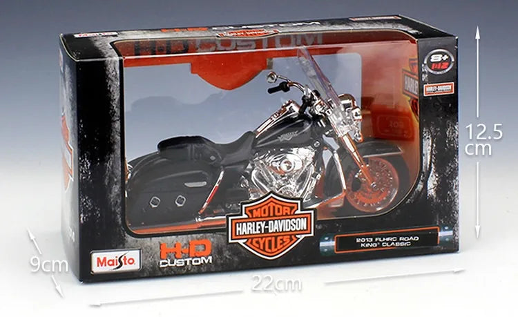 1:12 Harley-Davidson 2013 FLHRC Road King Classic Motorcycle Model