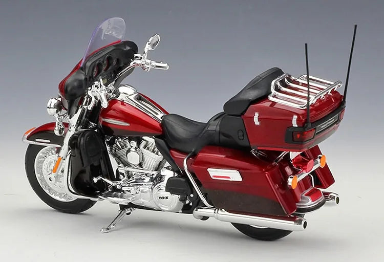 1:12 Harley-Davidson 2013 FLHTK Electra Glide Ultra Limited