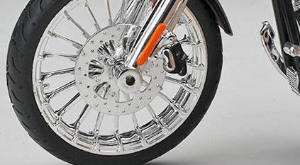 1:12 Harley-Davidson 2014 CVO Breakout Motorcycle Model