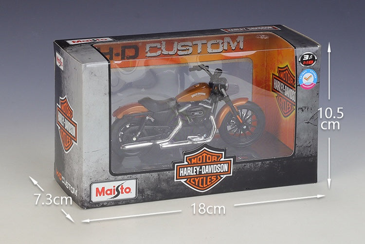 1:18 Harley-Davidson 2014 Sportster Iron 883 Motorcycle Model