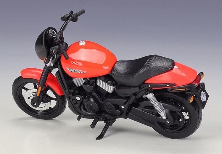 1:18 Harley-Davidson 2015 Street 750 Motorcycle Model