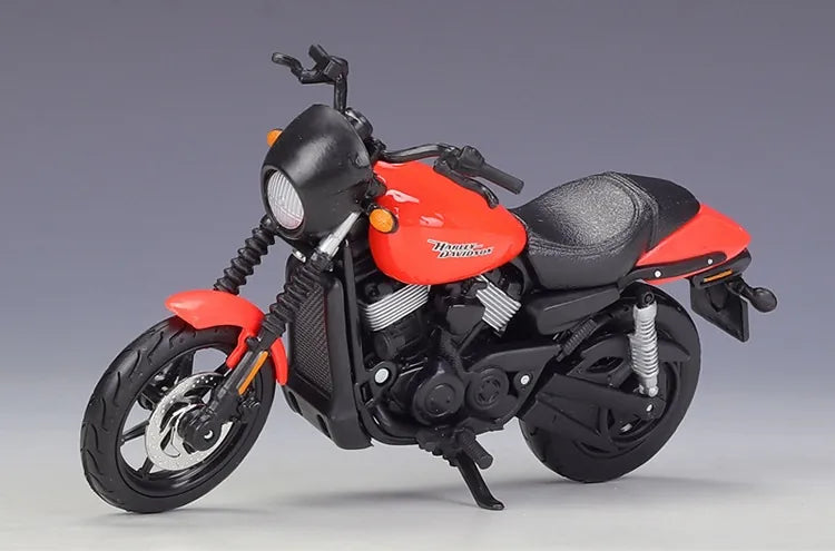 1:18 Harley-Davidson 2015 Street 750 Motorcycle Model