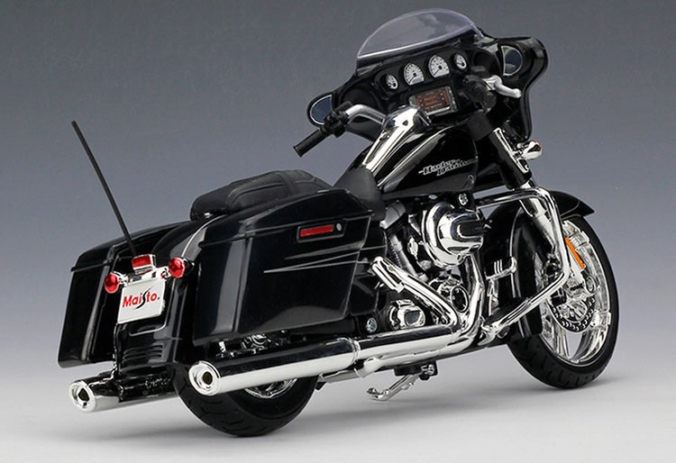 1:12 Harley-Davidson 2015 Street Glide Special Motorcycle Model