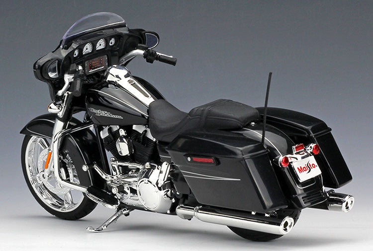 1:12 Harley-Davidson 2015 Street Glide Special Motorcycle Model