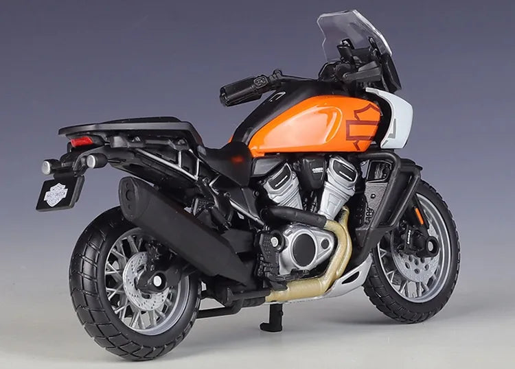 1:18 Harley-Davidson 2021 Pan America 1250 Motorcycle Model