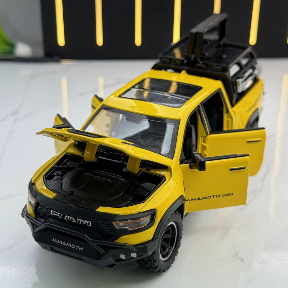 1:32 Hennessey 2021 Mammoth 1000 TRX Die Cast Model Car