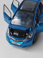 1:18 Honda 2007 Fit/Jazz Die Cast Model Car