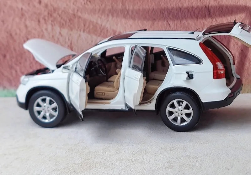 1:18 Honda 2008 CR-V Die Cast Model Car