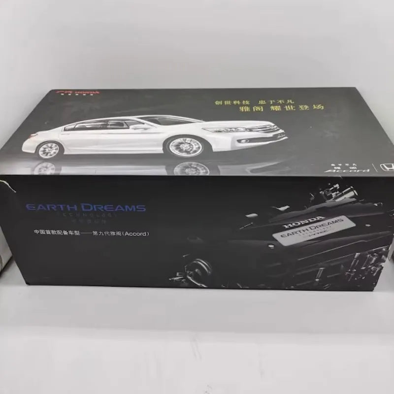 1:18 Honda 2013 Accord Die Cast Model Car