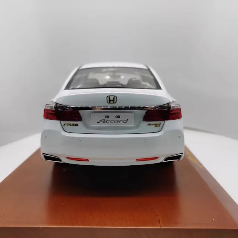 1:18 Honda 2013 Accord Die Cast Model Car