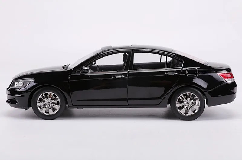 1:18 Honda 2013 Accord 9th Die Cast Model Car