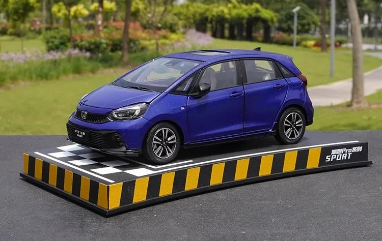 1:18 Honda 2023 Fit Die Cast Model Car