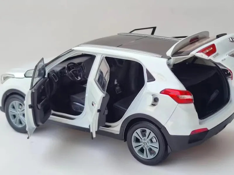 1:18 Hyundai 2014 Creta Die Cast Model Car