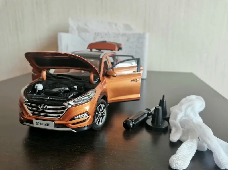 1:18 Hyundai 2015 Tucson IX35 Die Cast Model Car