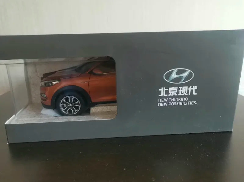 1:18 Hyundai 2015 Tucson IX35 Orange Die Cast Model Car