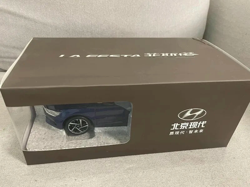 1:18 Hyundai 2018 Lafesta Die Cast Model Car