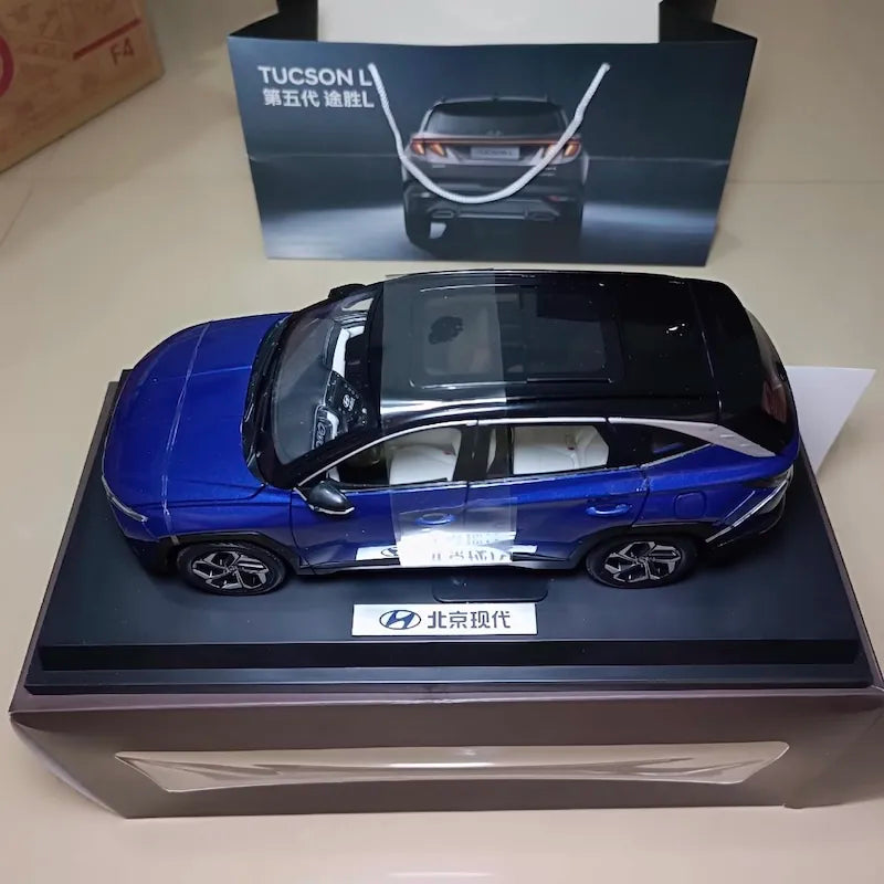 1:18 Hyundai 2021 Tucson L Die Cast Model Car